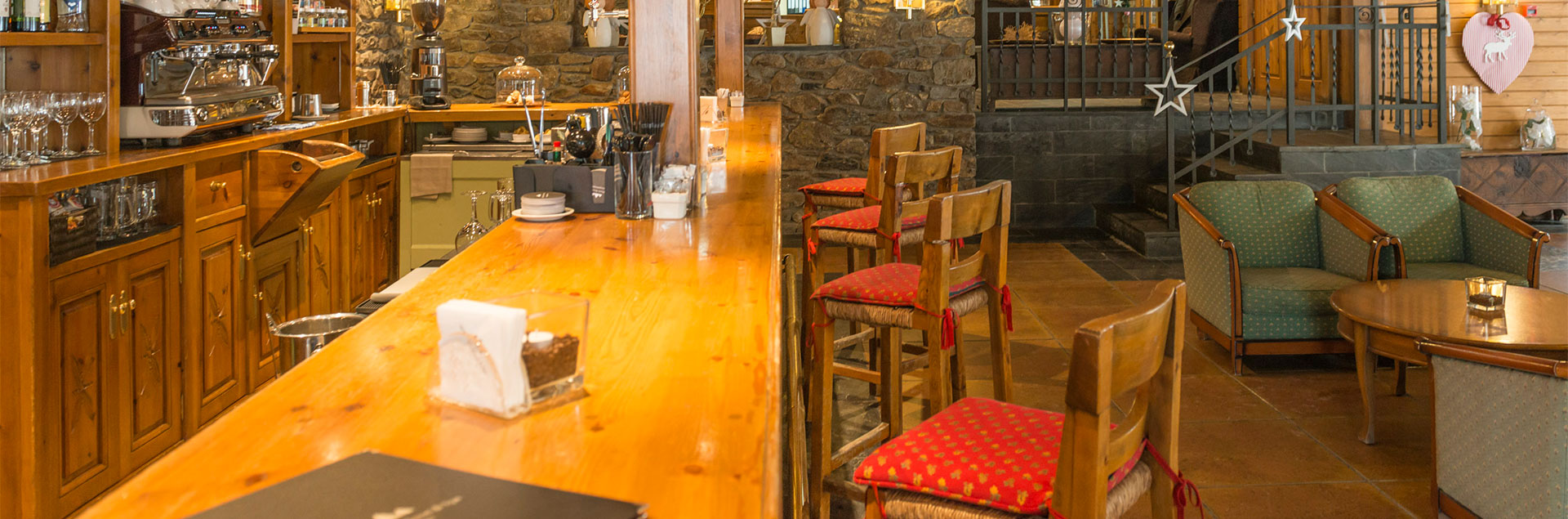 bar sport hotel soldeu amb wifi gratuït